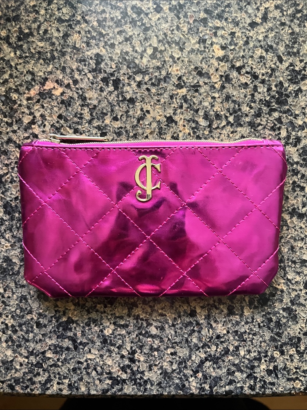 JUICY COUTURE Hot pink quilted patent make up clutch.